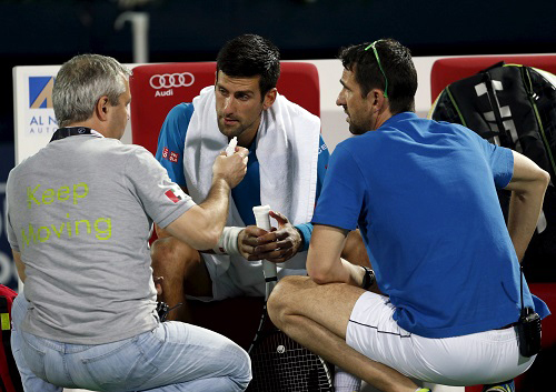 Djokovic lần đầu thất bại trong năm 2016